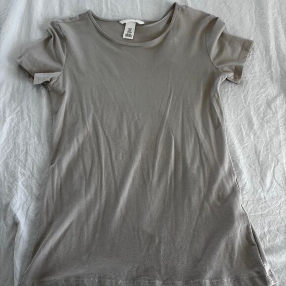 H&M Tan Cream Beige Fitted Basic Minimalist Women's XSmall Scoop Neck T-shirt - Picture 1 of 2